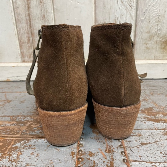 Madewell Janice Suede Ankle Zip Boots - Picture 5 of 14